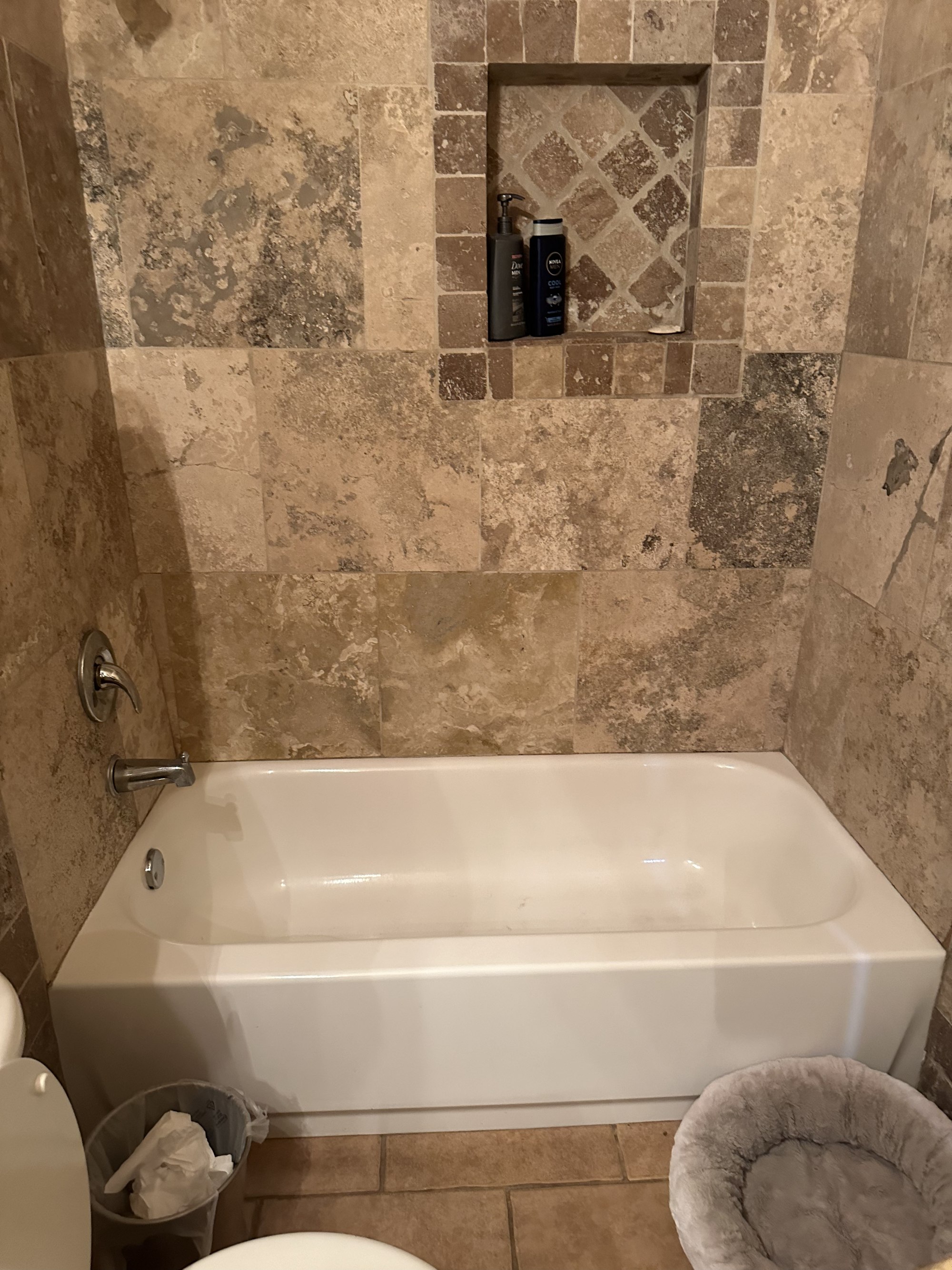 Primary bathroom before renovation